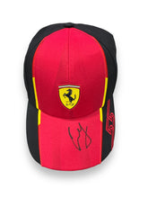 Cargar imagen en el visor de la galería, Gorra / F1 / Carlos Sainz Ferrari (2023)
