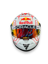 Cargar imagen en el visor de la galería, Mini Casco / F1 /  Max Verstappen (GP Japon 2023)
