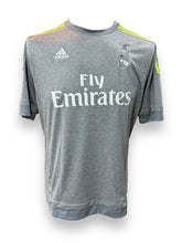 Cargar imagen en el visor de la galería, Jersey / Real Madrid / Cristiano Ronaldo
