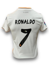 Load image into Gallery viewer, Jersey / Real Madrid / Cristiano Ronaldo
