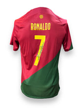 Cargar imagen en el visor de la galería, Jersey / Selección de Portugal / Cristiano Ronaldo
