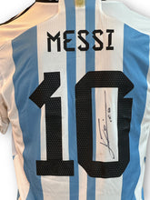 Cargar imagen en el visor de la galería, Jersey / Argentina / Lionel Messi
