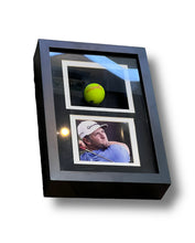 Load image into Gallery viewer, Bola enmarcada / Golf / Jon Rahm
