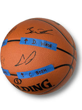 Load image into Gallery viewer, Balón Basketball / Miami Heat / Lebron James, Chris Bosh, Dwyane Wade y Pat Riley
