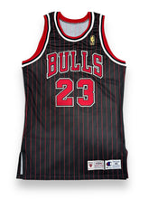 Load image into Gallery viewer, Jersey / Bulls / Michael Jordan
