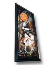 Cargar imagen en el visor de la galería, Breaking Through / Cavaliers / Lebron James
