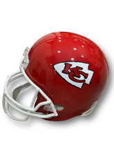 Cargar imagen en el visor de la galería, Casco Full Size / Chiefs / Patrick Mahomes
