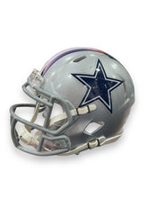 Cargar imagen en el visor de la galería, Mini Casco / Cowboys / Roger Staubach
