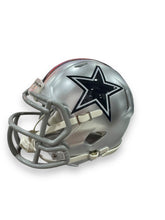 Cargar imagen en el visor de la galería, Mini Casco / Cowboys / Deion Sanders
