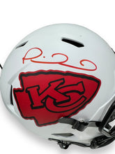 Cargar imagen en el visor de la galería, Casco Full size / Chiefs Lunar / Patrick Mahomes
