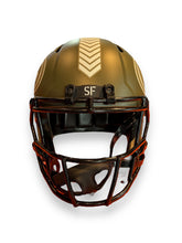 Cargar imagen en el visor de la galería, Casco Replica / 49ers Salute to Service / Brock Purdy
