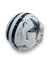 Cargar imagen en el visor de la galería, Mini Casco / Cowboys Lunar / Stephon Gilmore
