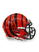 Cargar imagen en el visor de la galería, Mini Casco / Bengals/ Boomer Esiason
