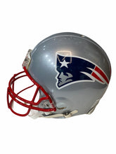 Cargar imagen en el visor de la galería, Casco Pro / Patriots / Tom Brady
