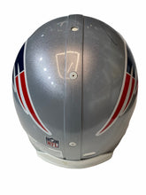 Cargar imagen en el visor de la galería, Casco Pro / Patriots / Tom Brady
