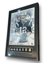 Cargar imagen en el visor de la galería, Poster enmarcado / Patriots / Tom Brady
