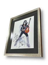 Cargar imagen en el visor de la galería, Fotografia Enmarcada / Kiss / Ace Frehley
