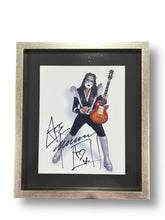 Cargar imagen en el visor de la galería, Fotografia Enmarcada / Kiss / Ace Frehley
