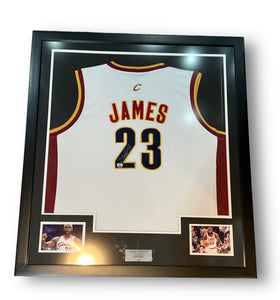 Jersey Enmarcado / Cavaliers / Lebron James