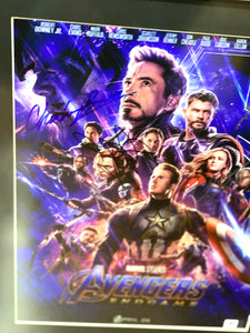 Poster enmarcado | Avengers | Tom Holland, John Brolin, Chris Pratt, Bautista, D. Gurira