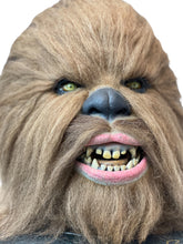 Load image into Gallery viewer, Busto Chewbacca / Star Wars / Peter Mayhew
