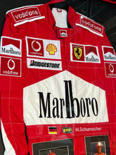 Cargar imagen en el visor de la galería, Traje Enmarcado / F1 / Michael Schumacher
