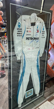 Cargar imagen en el visor de la galería, Traje - Nomex / F1 / Lewis Hamilton y Varios Temporada 2021
