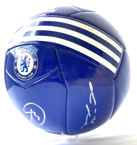 Balón / Chelsea / Lampard, Cole, Ballack, Terry y Peter Cech