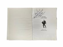 Cargar imagen en el visor de la galería, Libro Autografiado / Fifa / Joao Havelange
