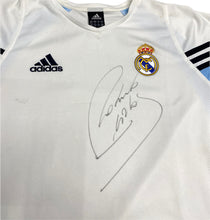 Cargar imagen en el visor de la galería, Jersey / Real Madrid / Roberto Carlos
