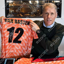 Cargar imagen en el visor de la galería, Jersey Enmarcado / Selección de Holanda / Marco Van Basten
