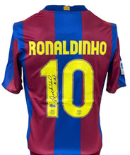 Load image into Gallery viewer, Jersey / Barcelona / Ronaldinho
