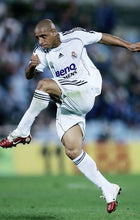 Load image into Gallery viewer, Jersey /  Real Madrid / Roberto Carlos
