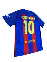 Cargar imagen en el visor de la galería, Jersey / Barcelona / Ronaldinho
