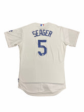 Load image into Gallery viewer, Jersey / Dodgers / Corey Seager
