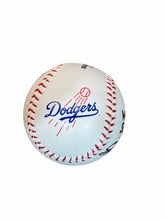 Cargar imagen en el visor de la galería, Pelota Baseball / Dodgers / Cody Bellinger

