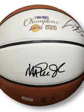 Cargar imagen en el visor de la galería, Balón / Lakers / Shaquille O´ Neal y Magic Johnson

