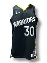 Load image into Gallery viewer, Jersey / Warriors / Stephen Curry
