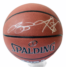 Cargar imagen en el visor de la galería, Balón Basketball / Cavaliers / Lebron James - Kyrie Irving
