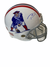 Cargar imagen en el visor de la galería, Casco Proline / Patriots / Tom Brady
