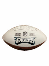 Cargar imagen en el visor de la galería, Balón Panel / Eagles / Brian Dawkins
