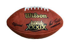 Load image into Gallery viewer, Balón profesional / Patriots SB39 / Tom Brady
