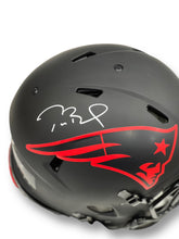 Cargar imagen en el visor de la galería, Casco Pro Speed Eclipse / Patriots/ Tom Brady
