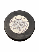 Load image into Gallery viewer, Puck / Kings / Wayne Gretzky

