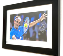 Cargar imagen en el visor de la galería, Fotografía Enmarcada / Tenis /  Roger Federer

